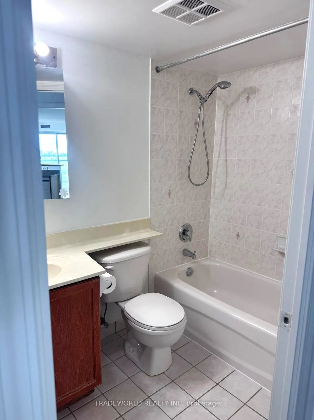 26 Olive Avenue, #1702