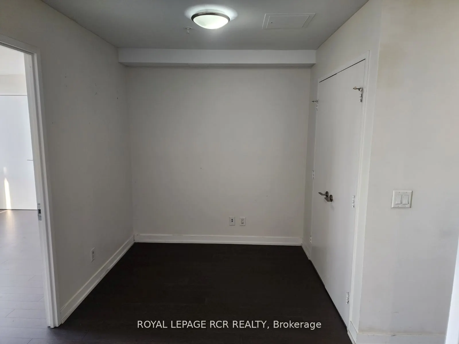 120 Bayview Avenue, #S1107