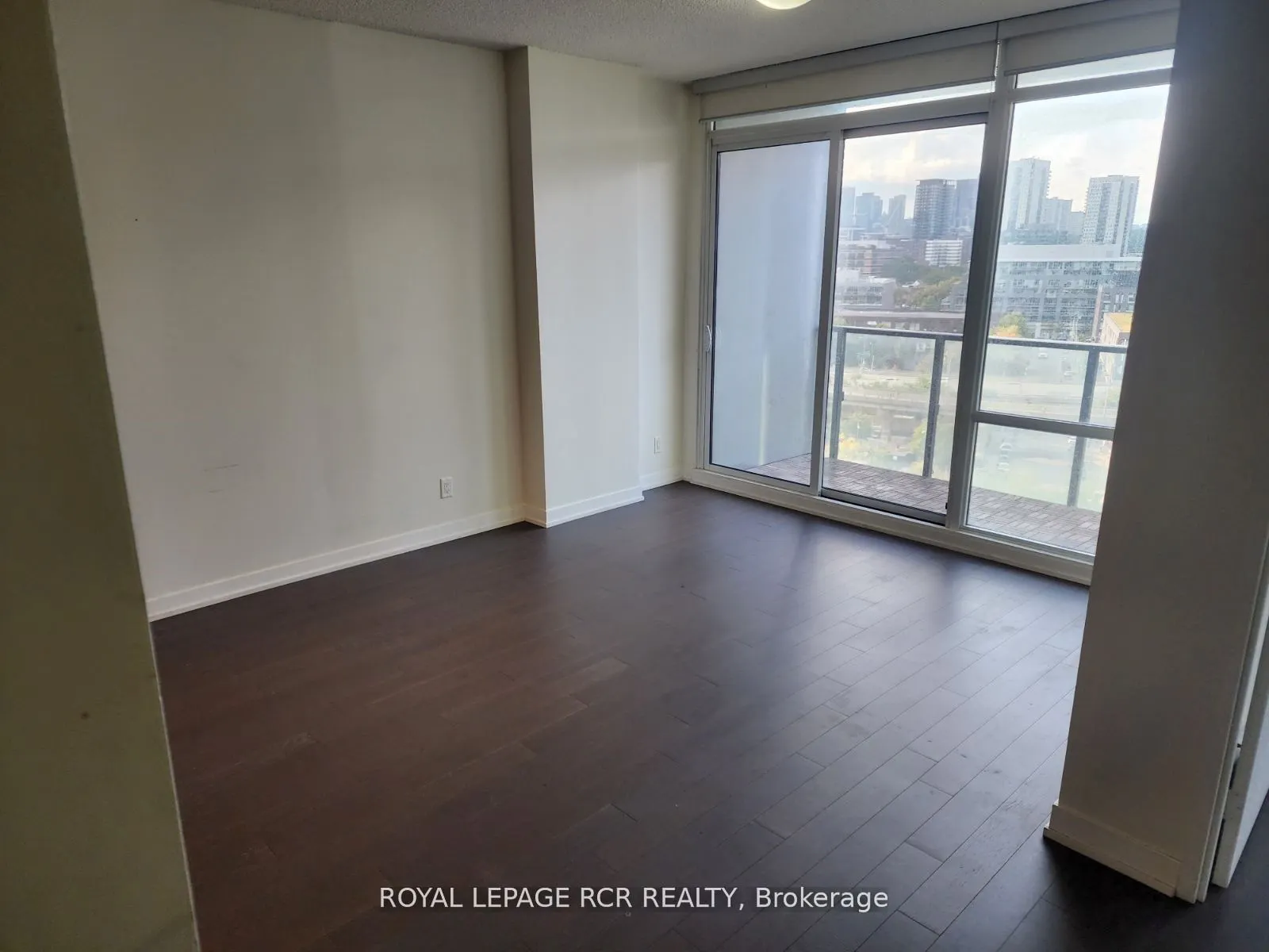 120 Bayview Avenue, #S1107