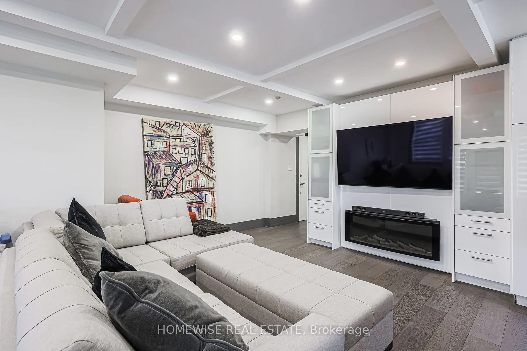 2603 Bathurst Street, #308