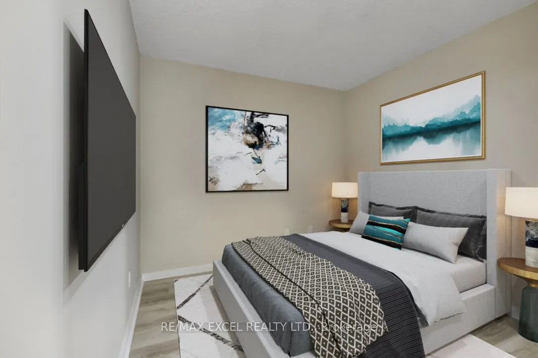 8 York Street, #910