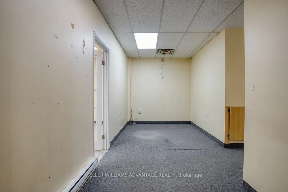 302 Spadina Avenue, #205+206