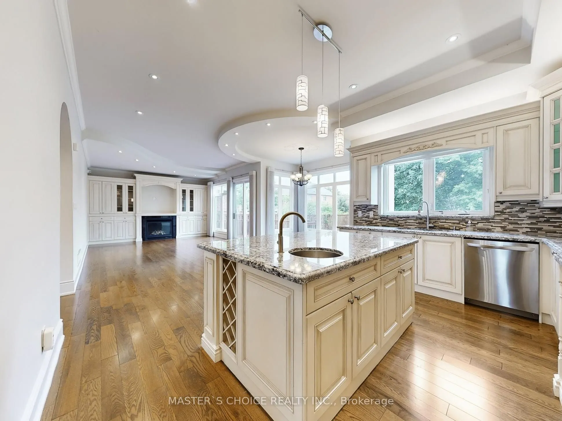 6 Terrace Avenue