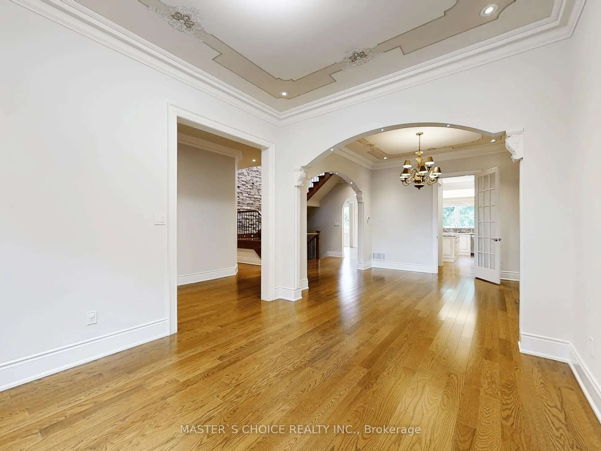 6 Terrace Avenue