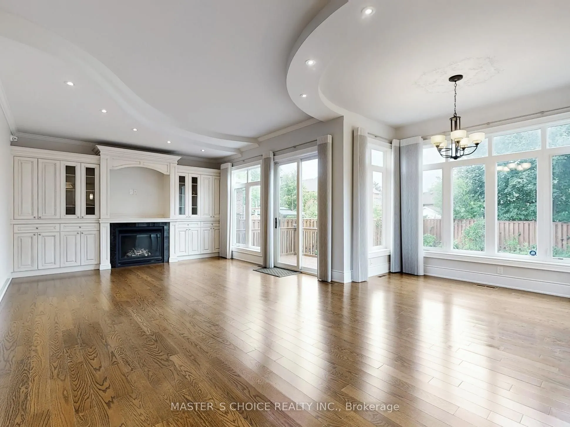 6 Terrace Avenue