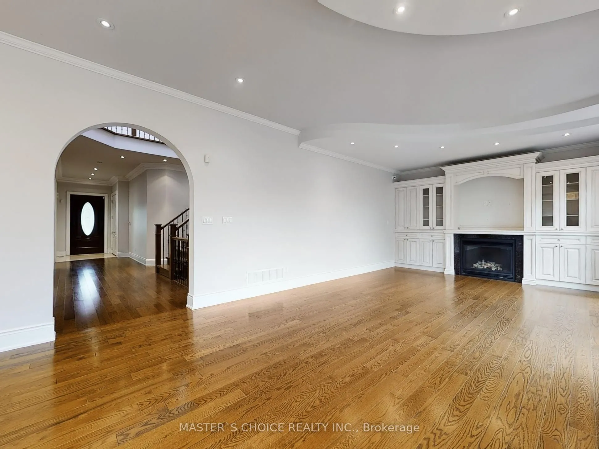 6 Terrace Avenue