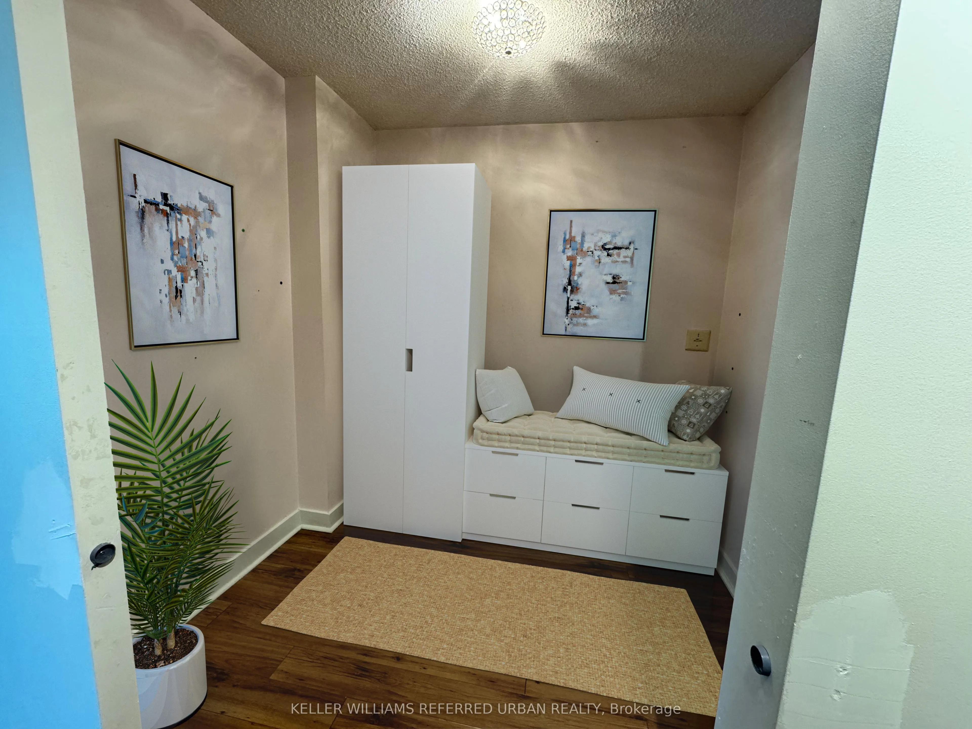 381 Front Street, #2201