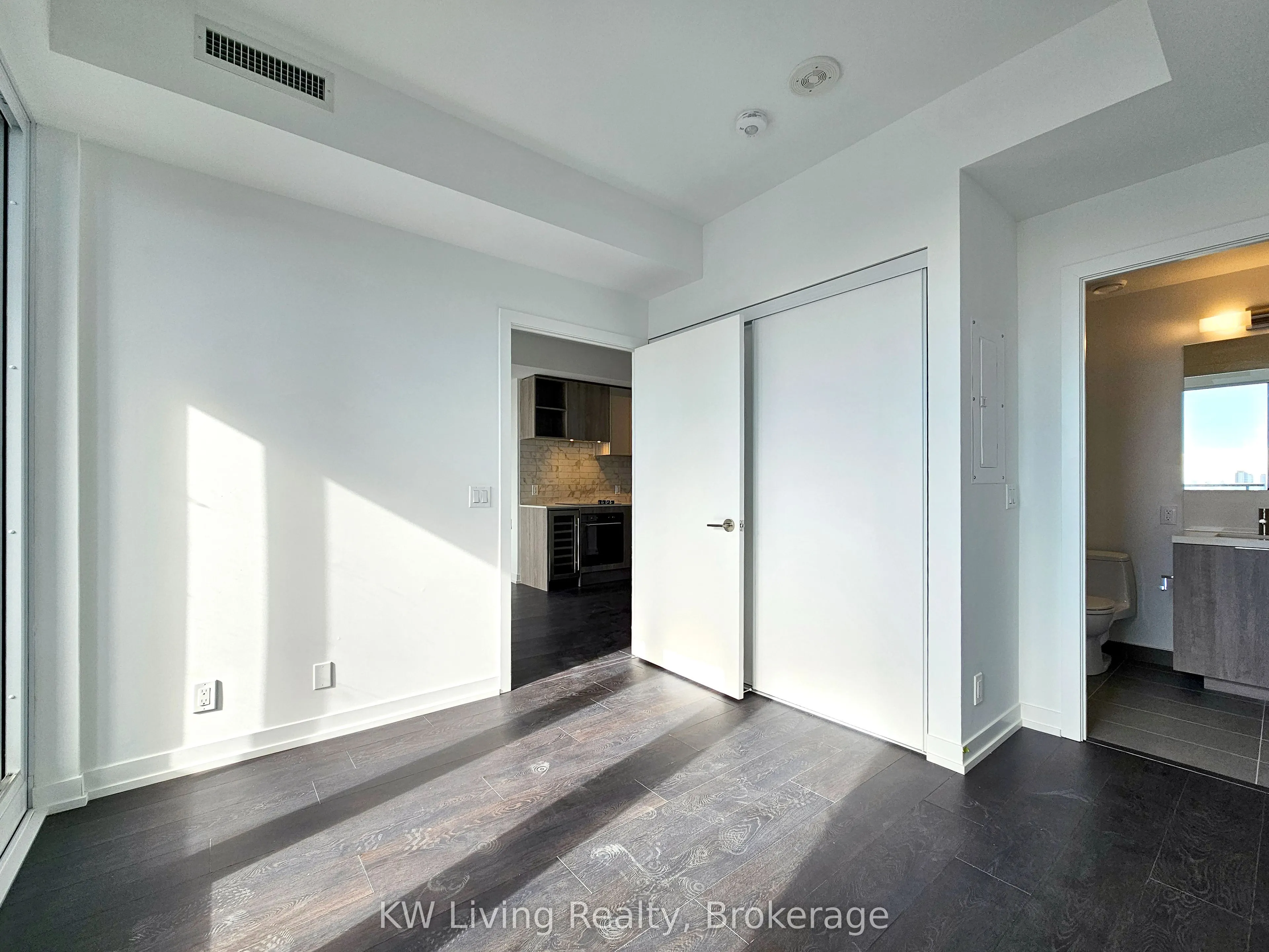 2020 Bathurst Street, #1603