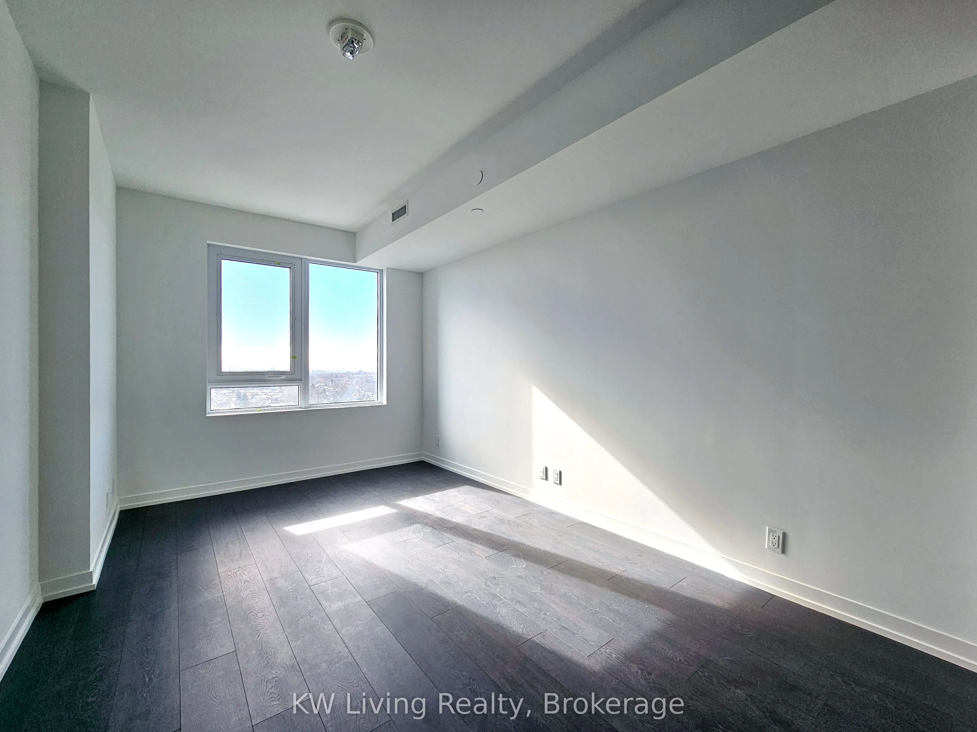 2020 Bathurst Street, #1603
