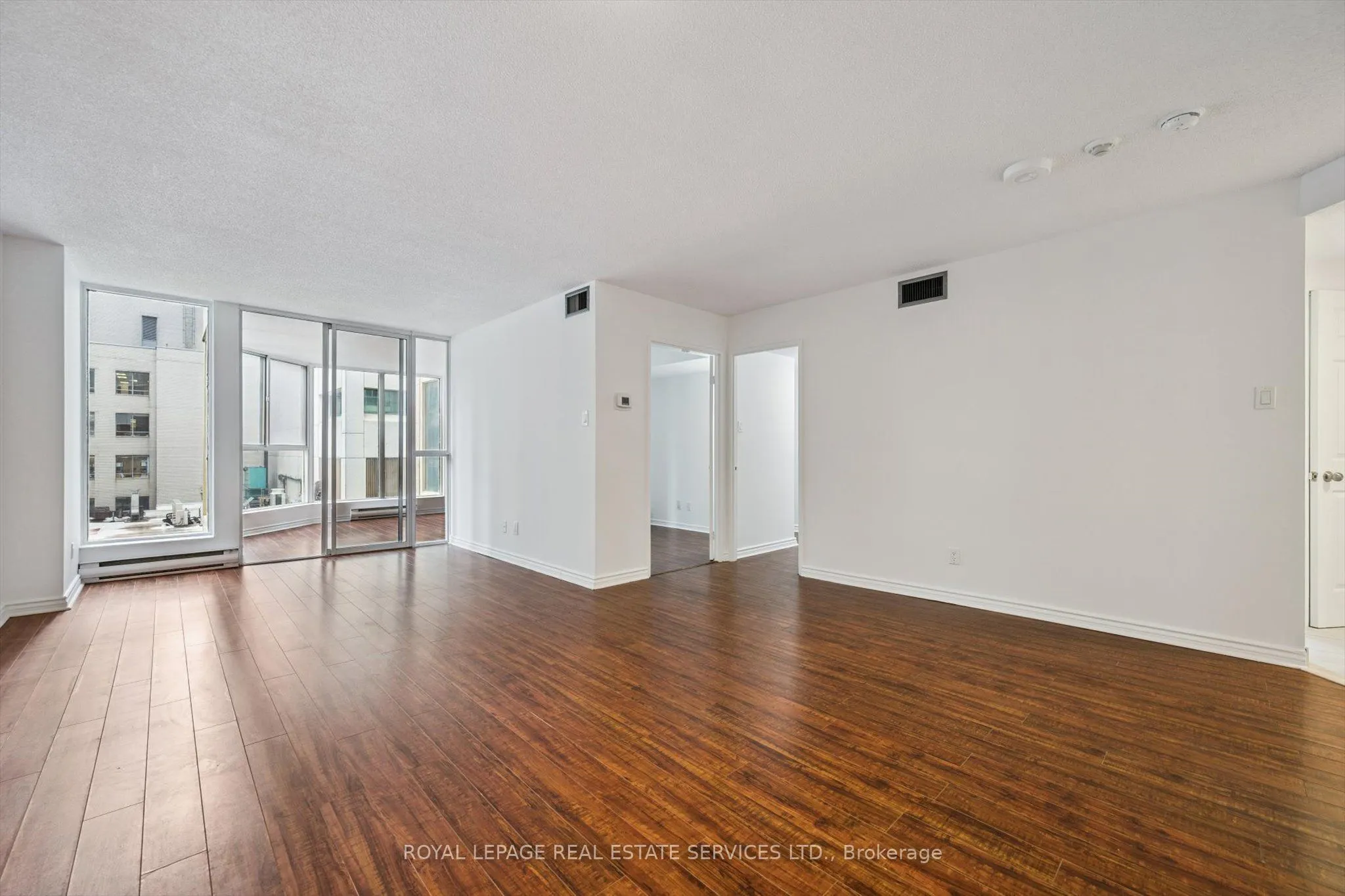 55 Centre Avenue, #703