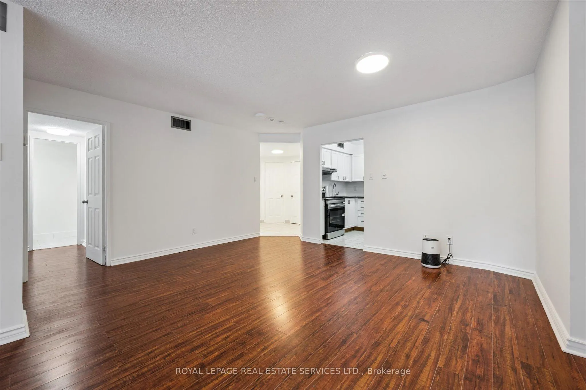 55 Centre Avenue, #703