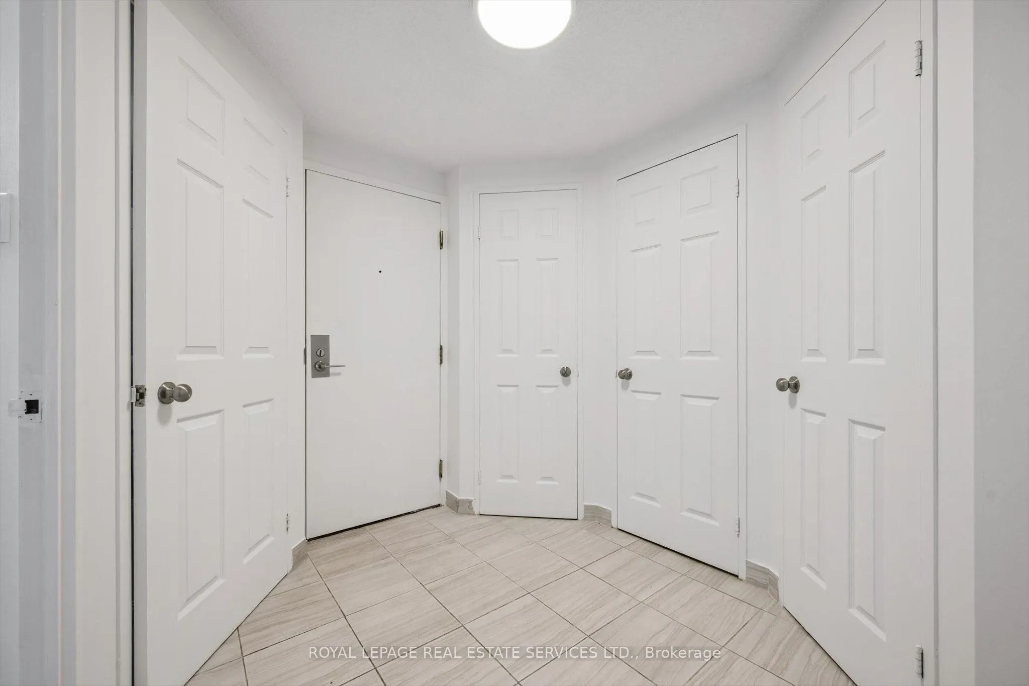 55 Centre Avenue, #703