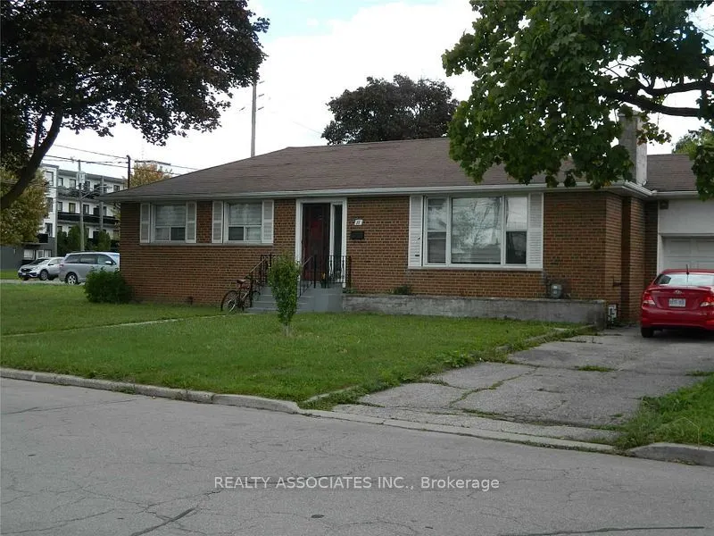 11 Muirkirk Road