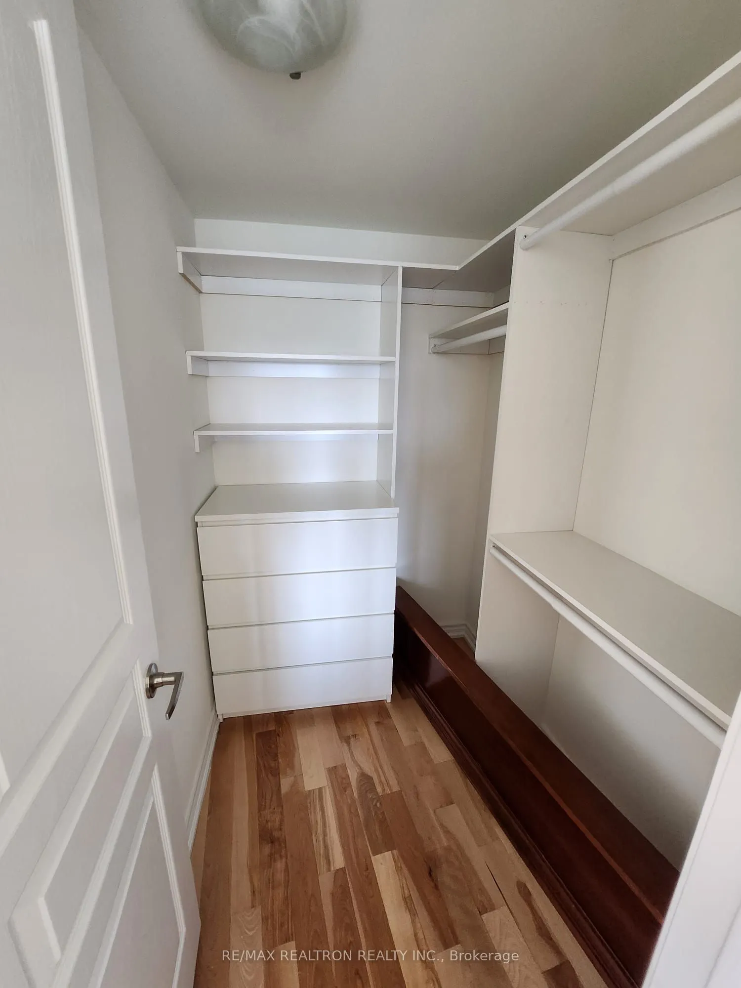 503 Beecroft Road, #1208