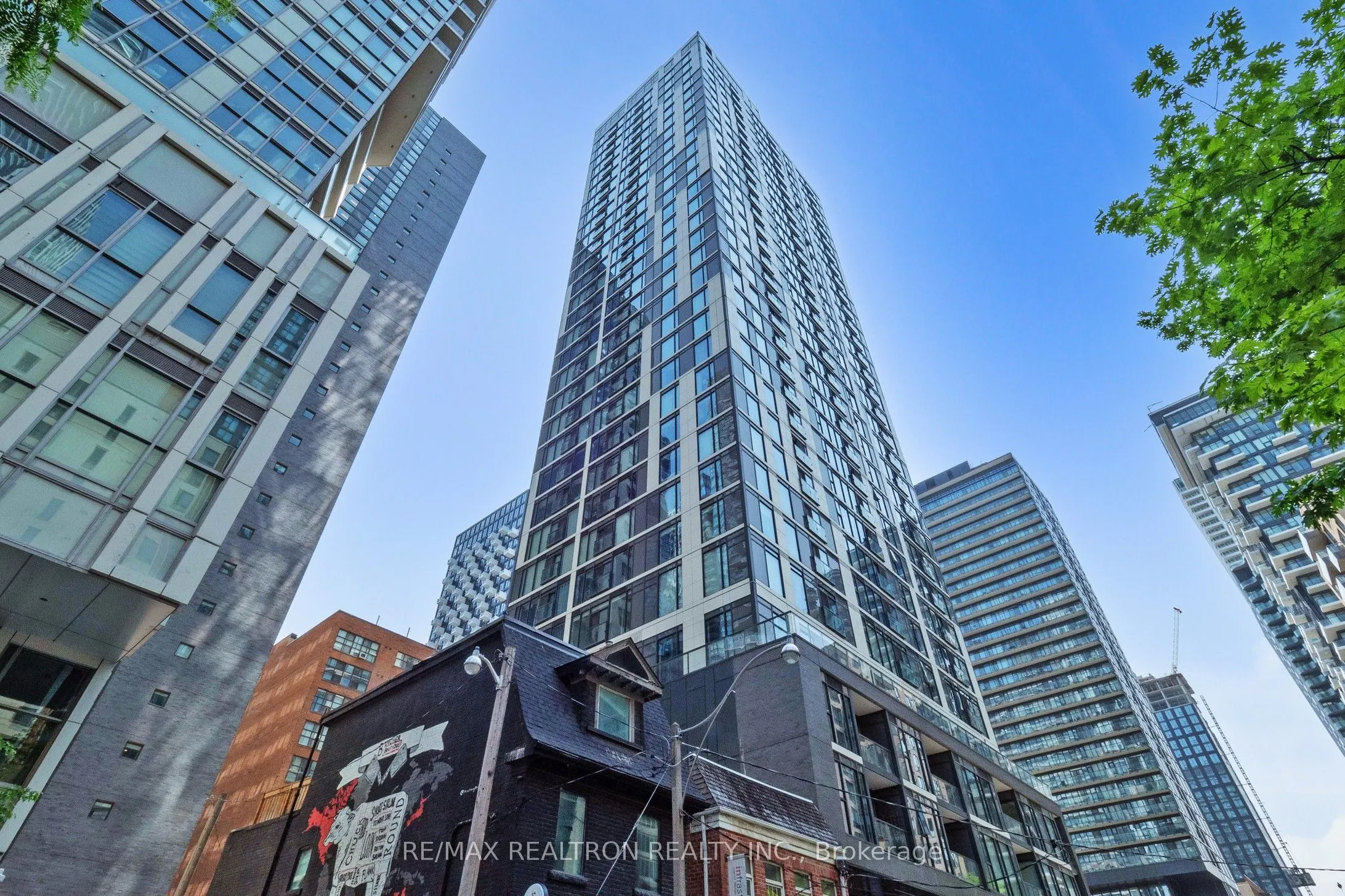 65 Mutual Street, #1702