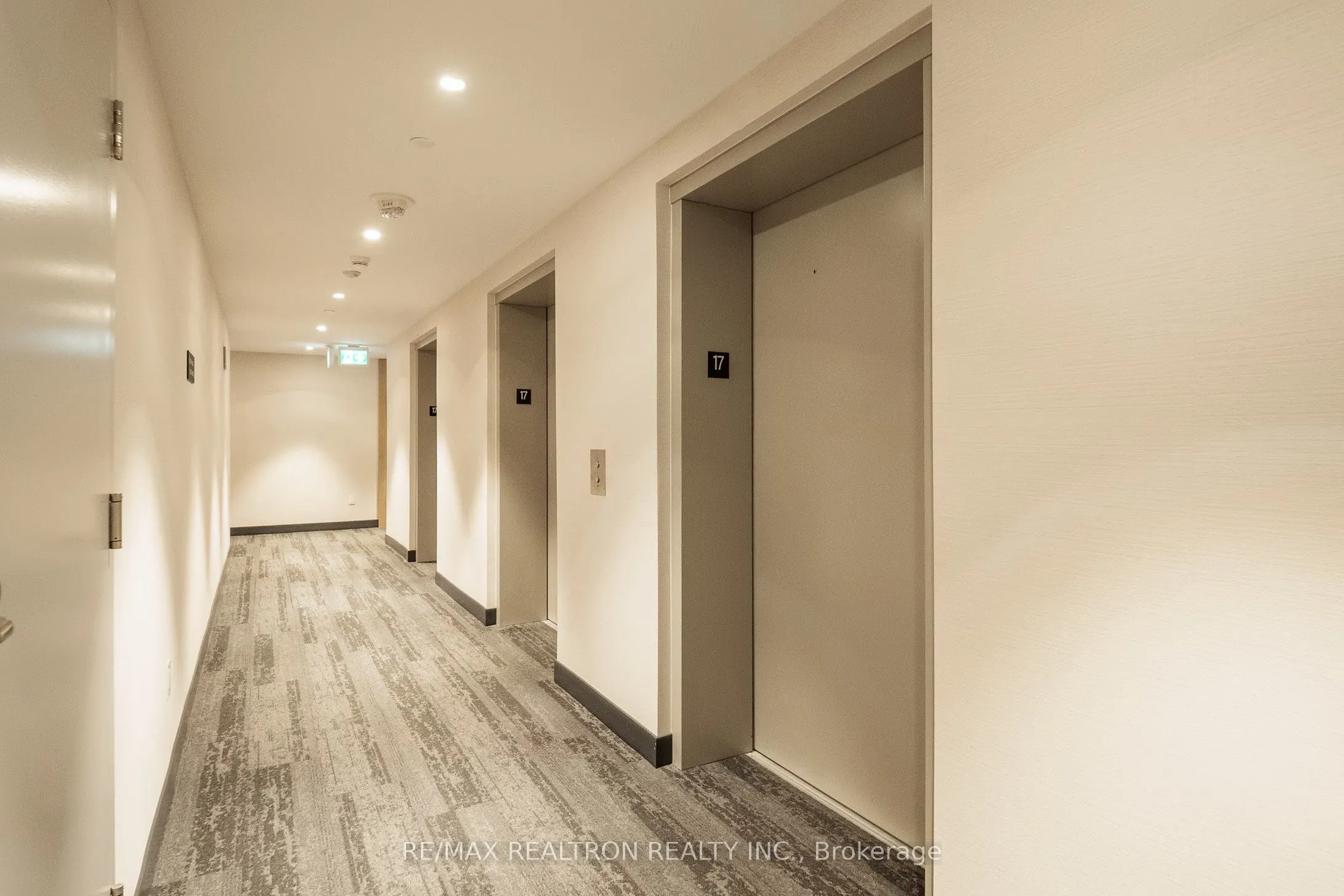 65 Mutual Street, #1702