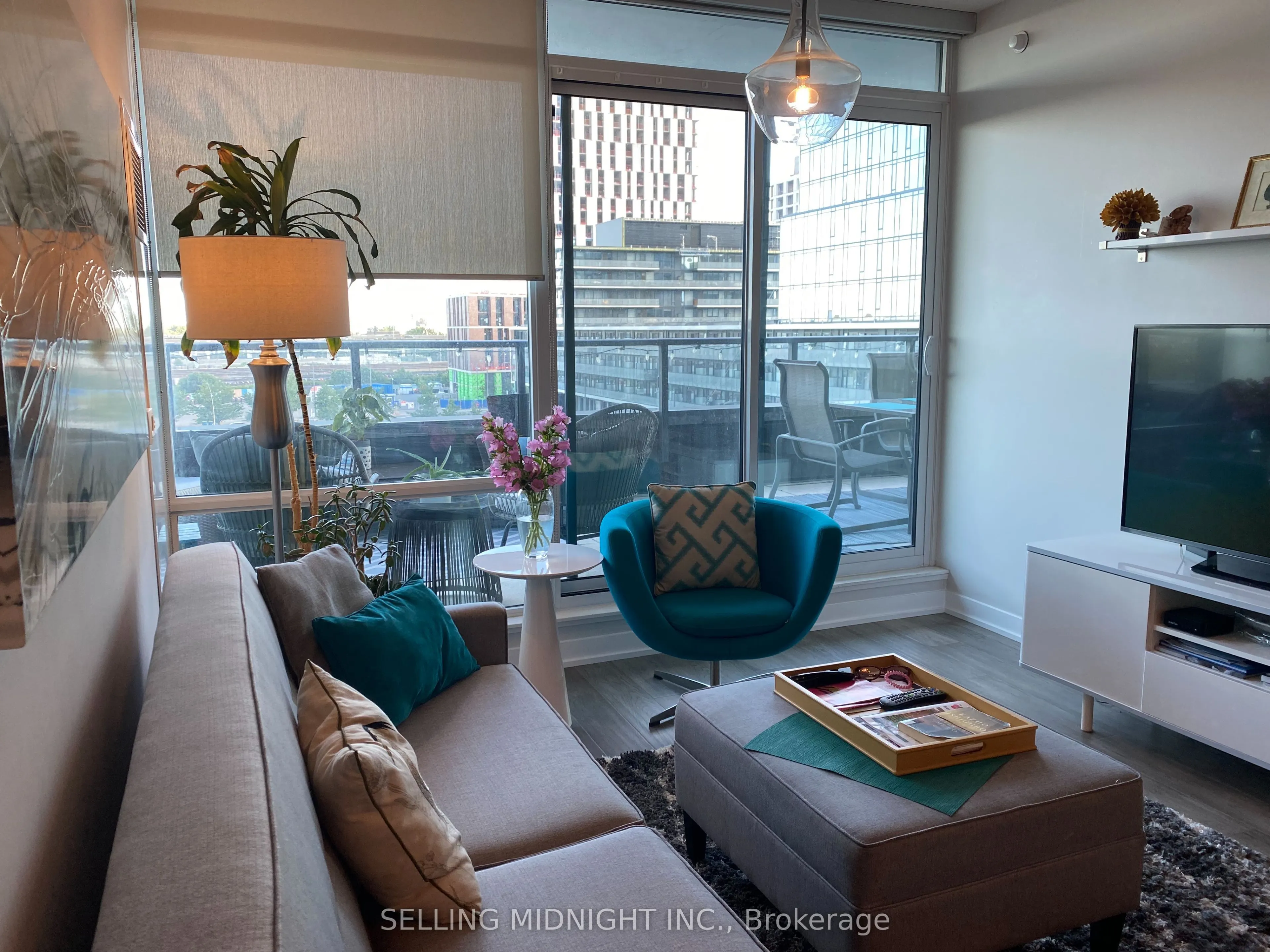 120 Bayview Avenue, #S408