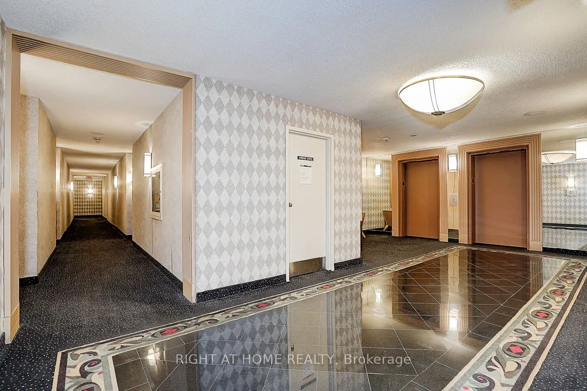 222 The Esplanade, #718