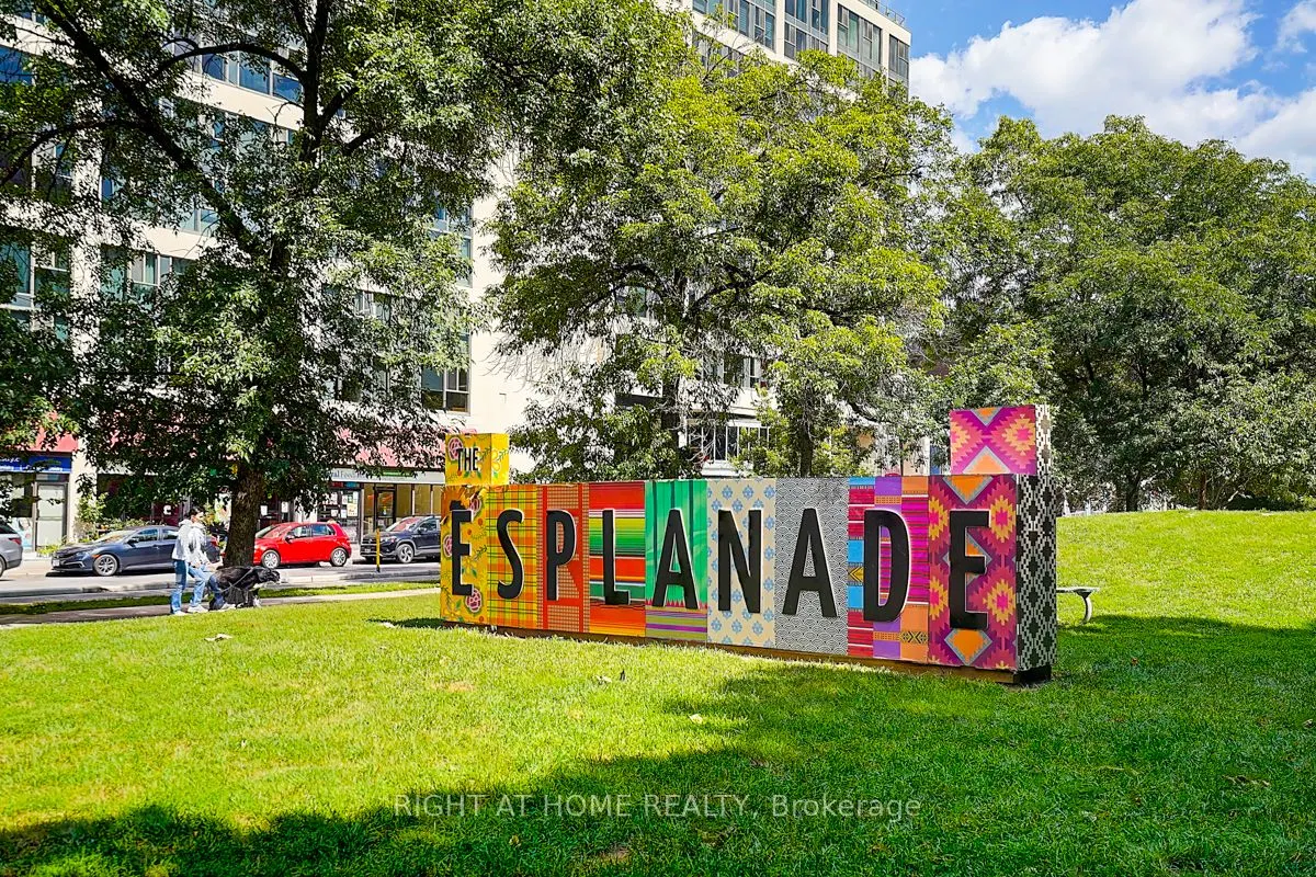 222 The Esplanade, #718