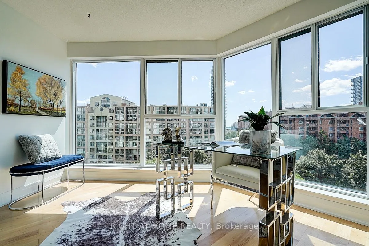222 The Esplanade, #718