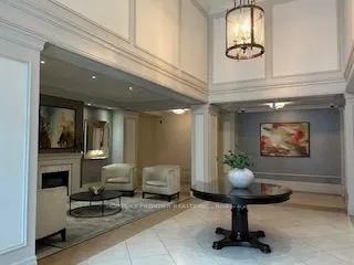 205 The Donway W, #512