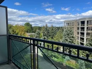205 The Donway W, #512