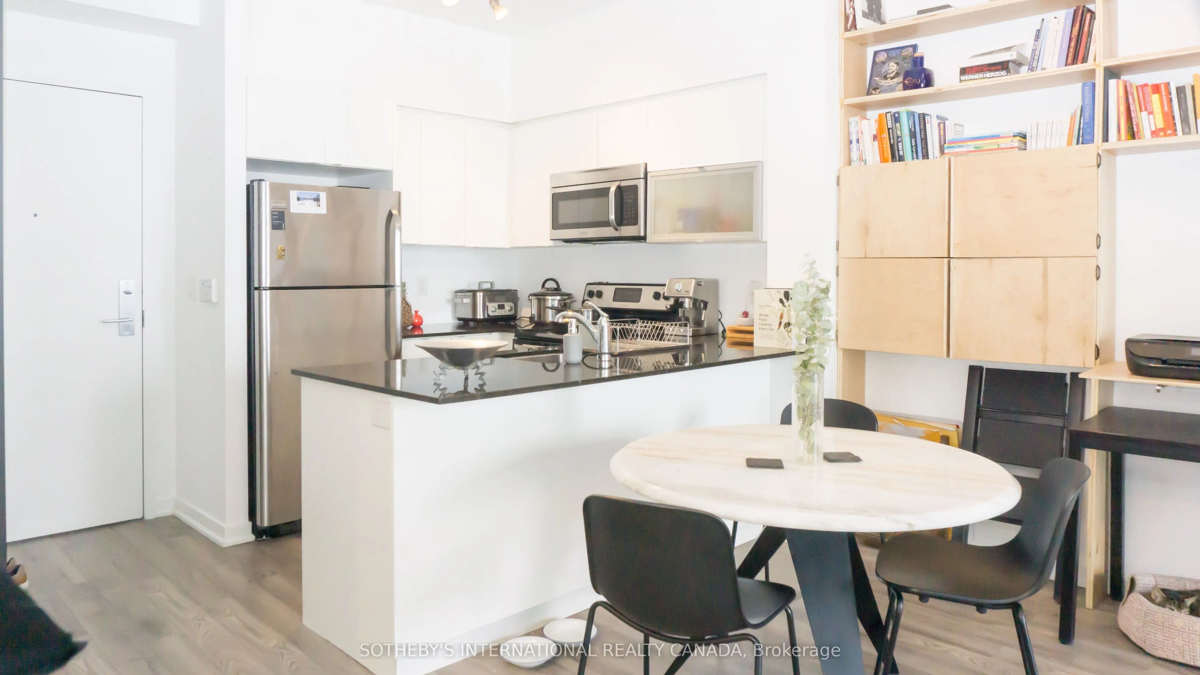 150 East Liberty Street, #1902