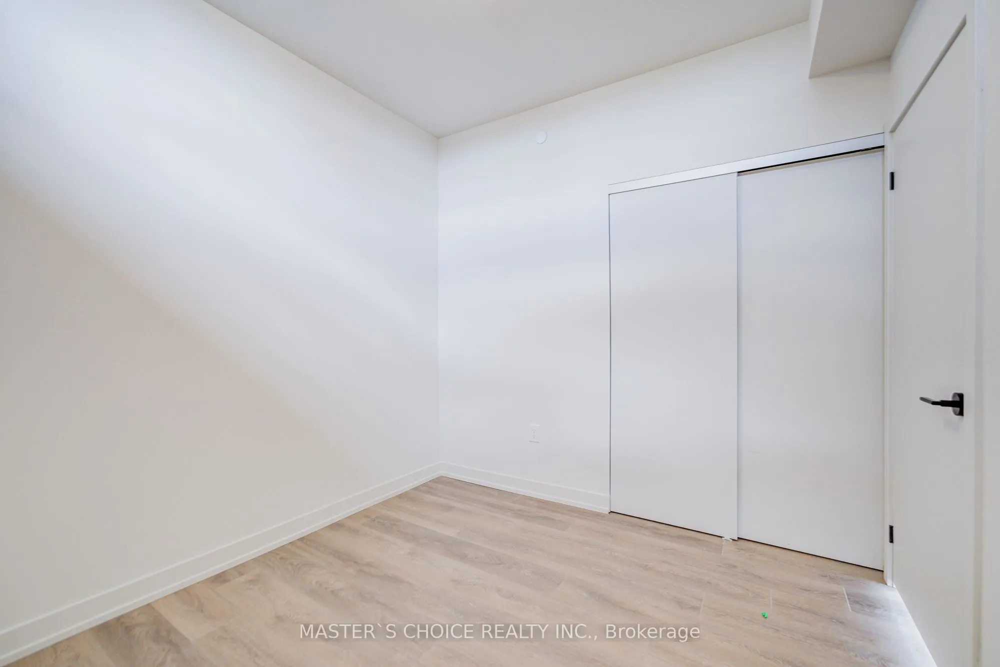 181 Sterling Road, #1604