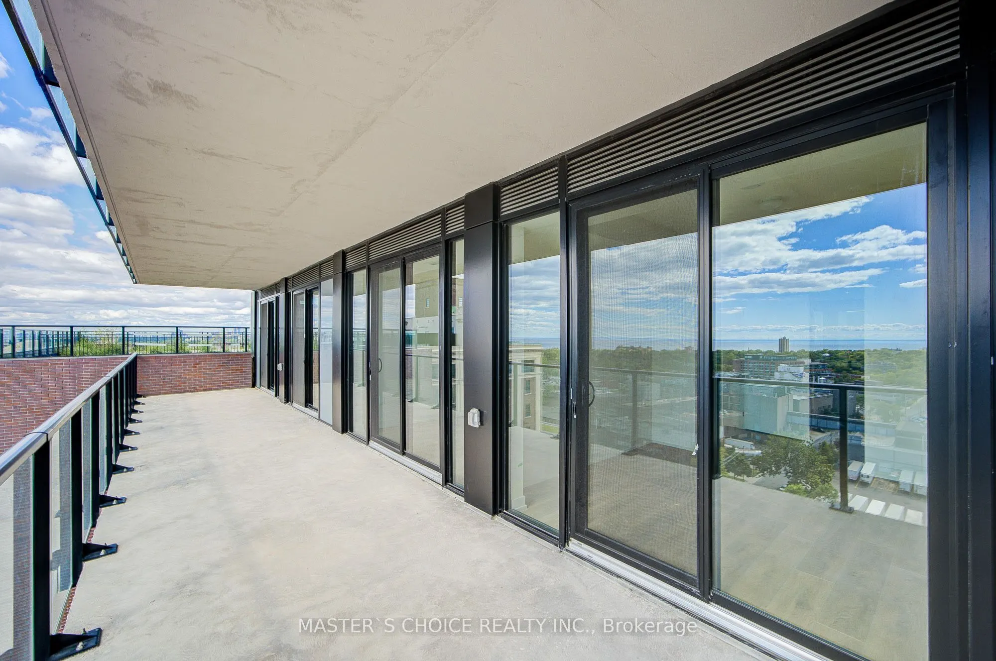 181 Sterling Road, #1604