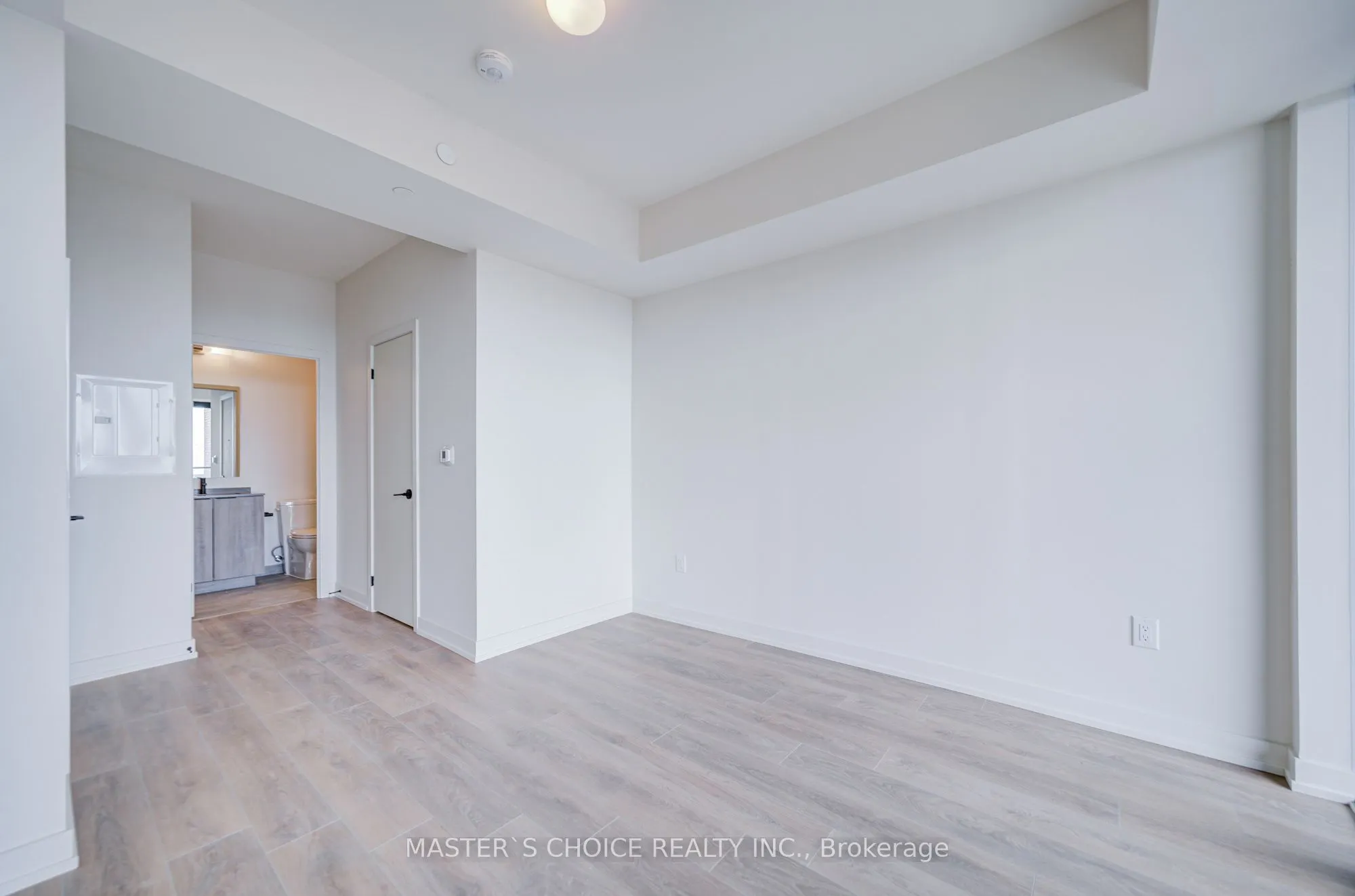 181 Sterling Road, #1604