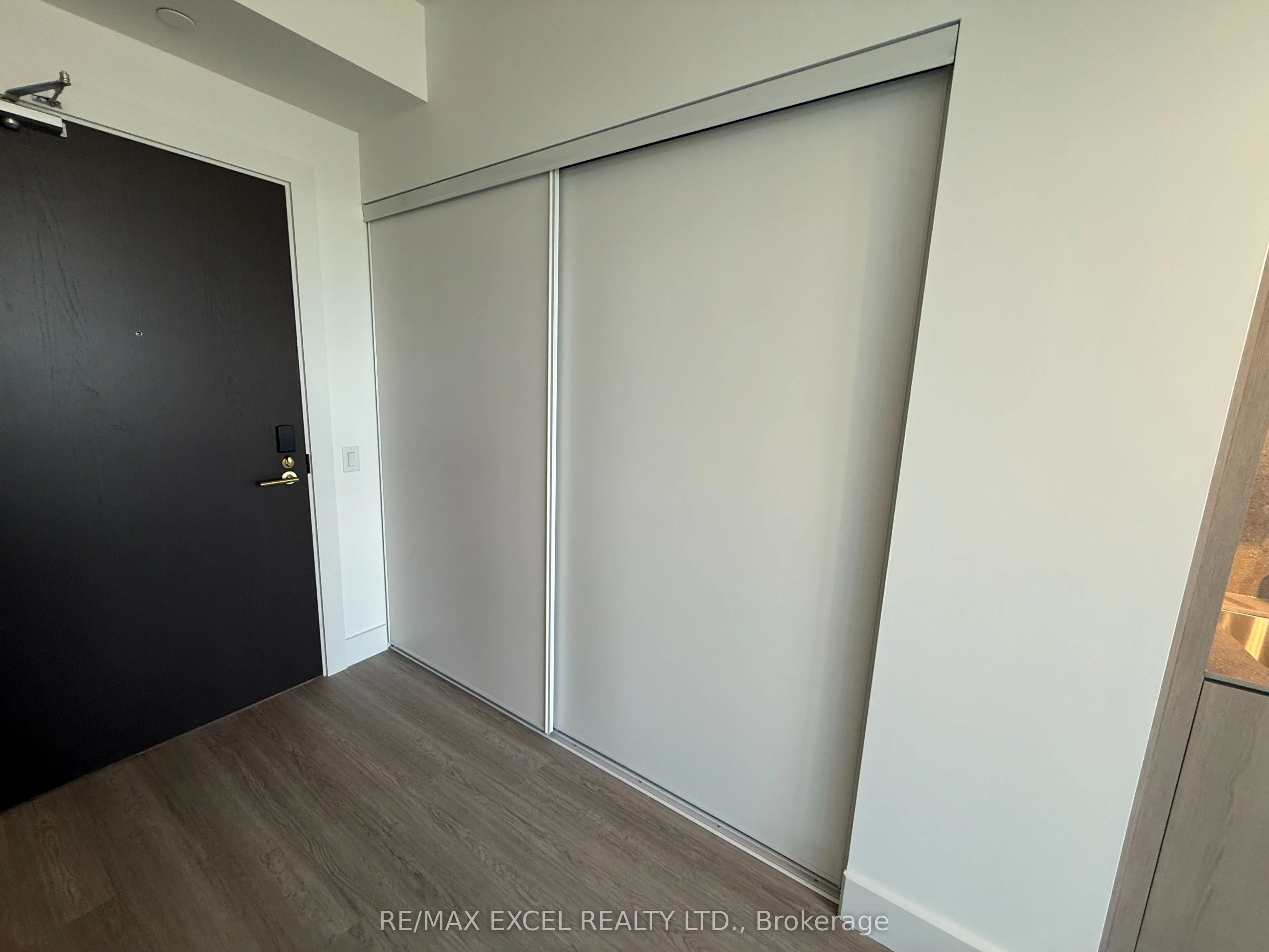 625 Sheppard Avenue E, #914