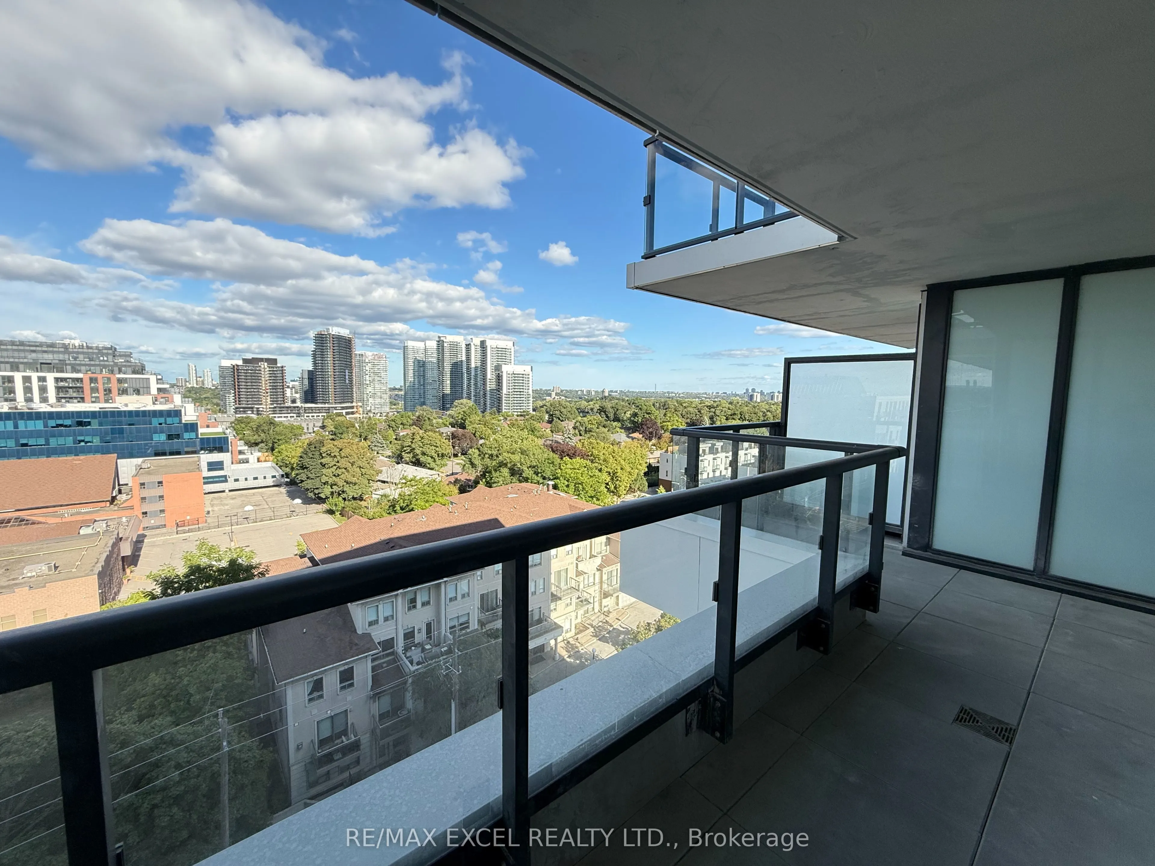 625 Sheppard Avenue E, #914