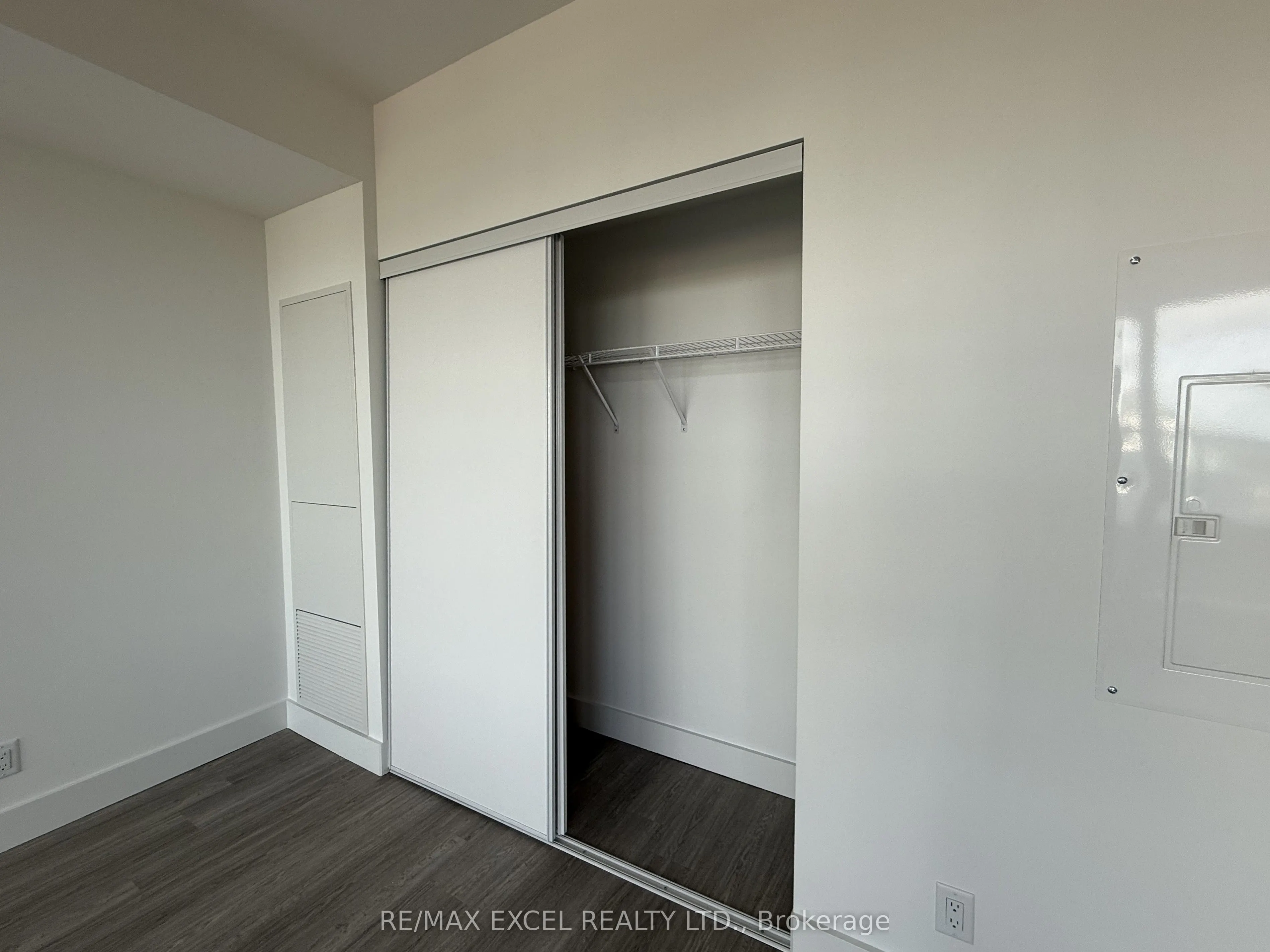 625 Sheppard Avenue E, #914