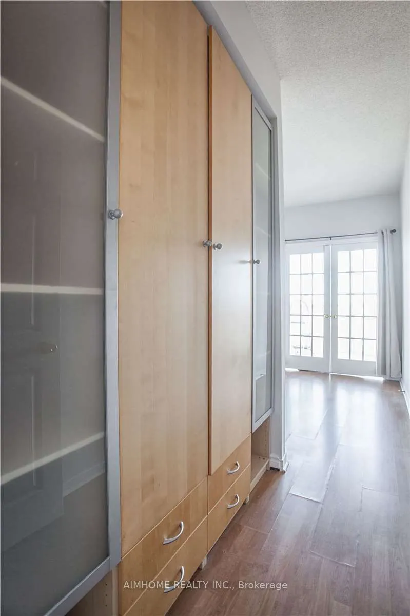 5 Concorde Place, #3711