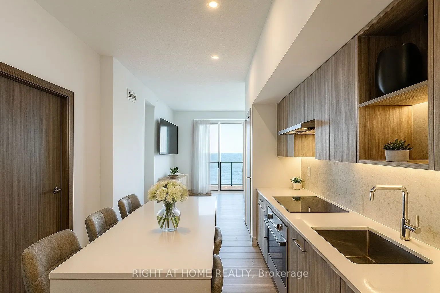 17 Bathurst Street, #4216