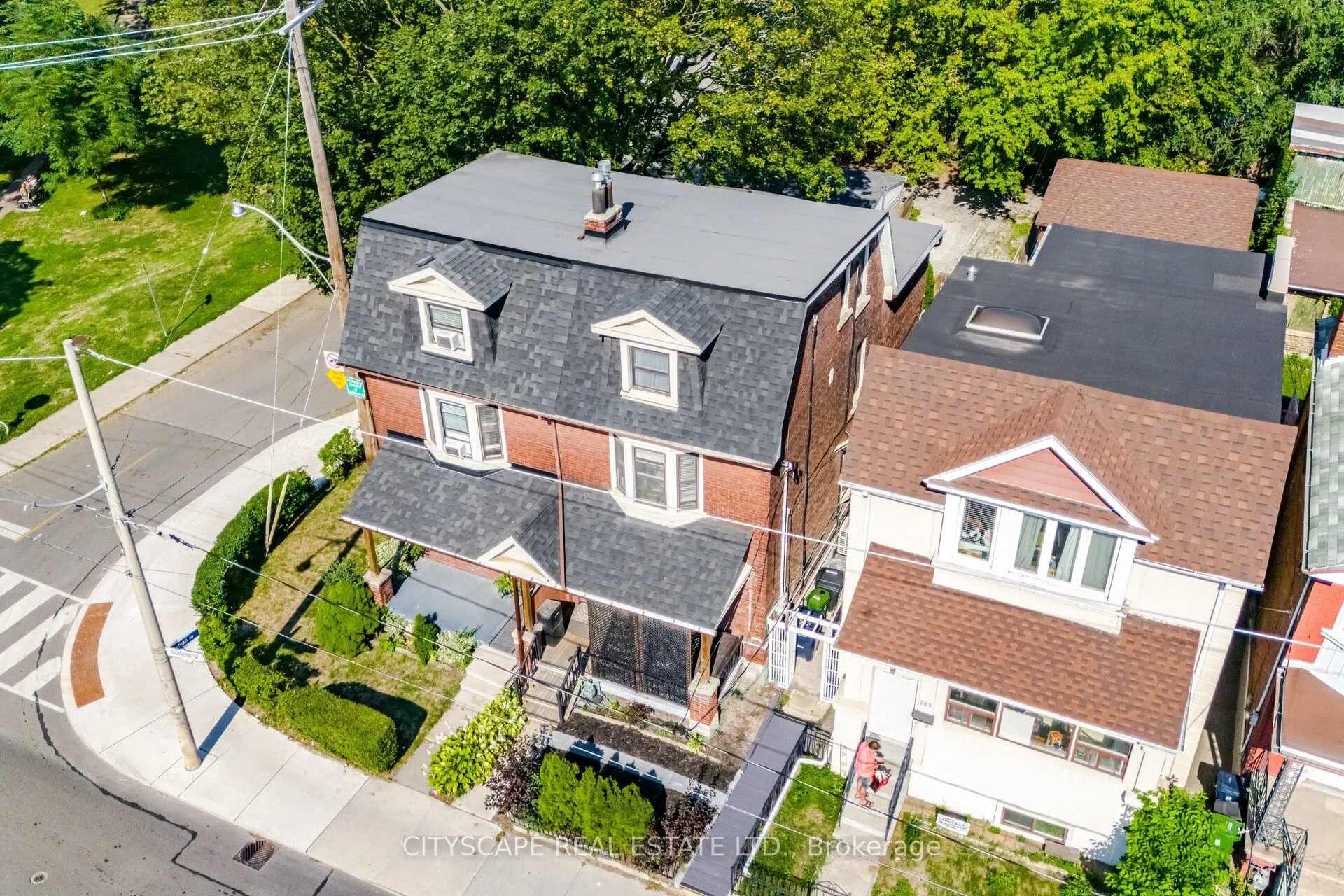791 Dufferin Street, #Main/Lower