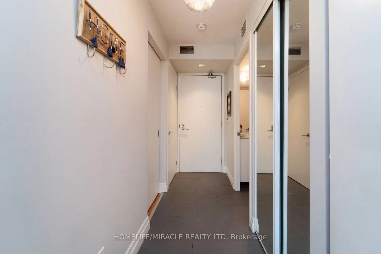 215 Fort York Boulevard, #502