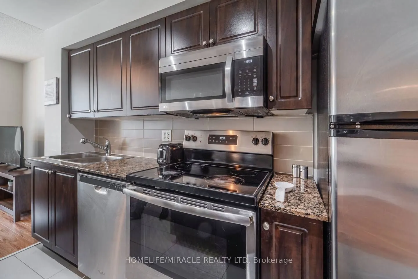 215 Fort York Boulevard, #502