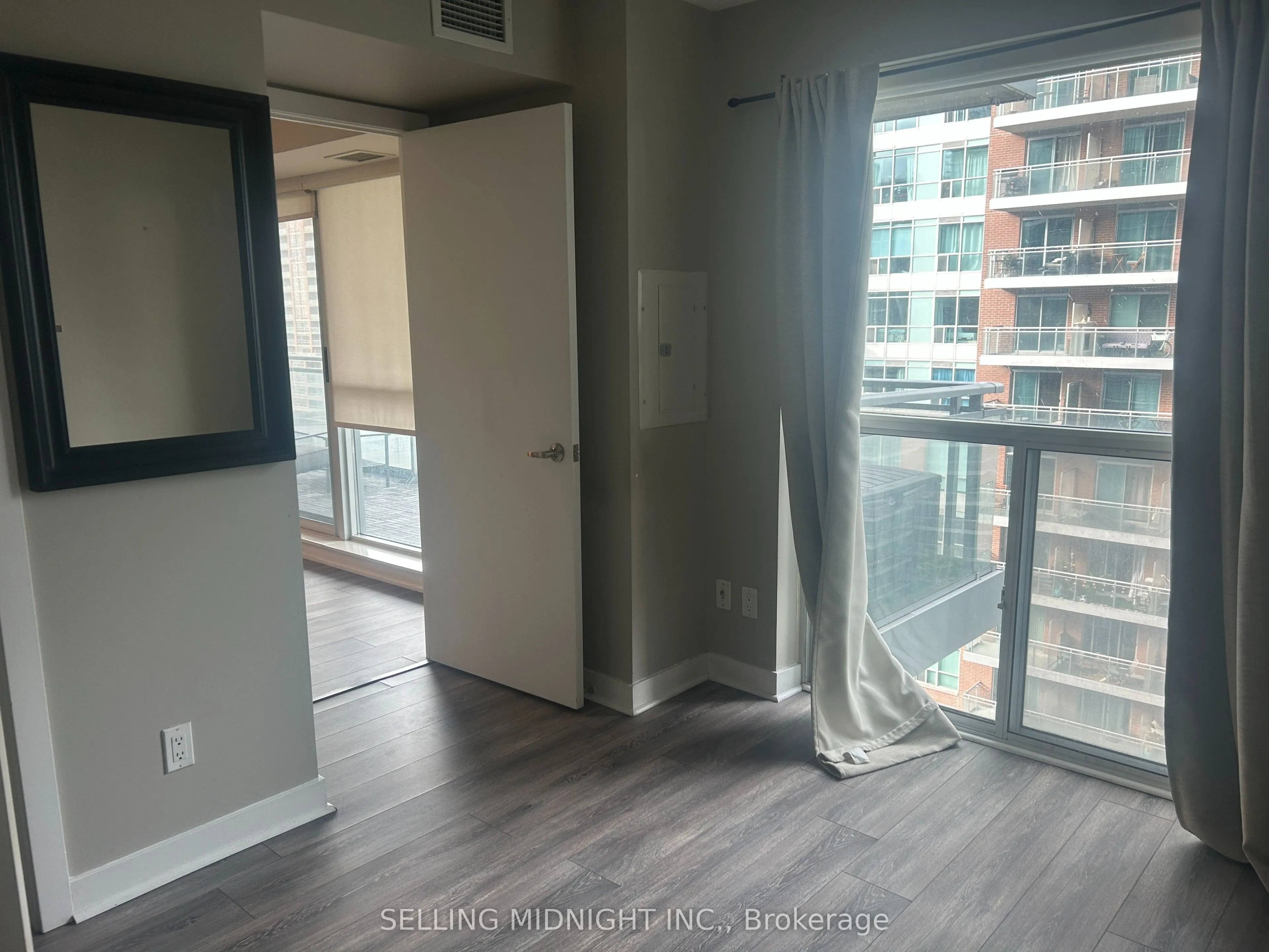 80 Western Battery Road, #1112