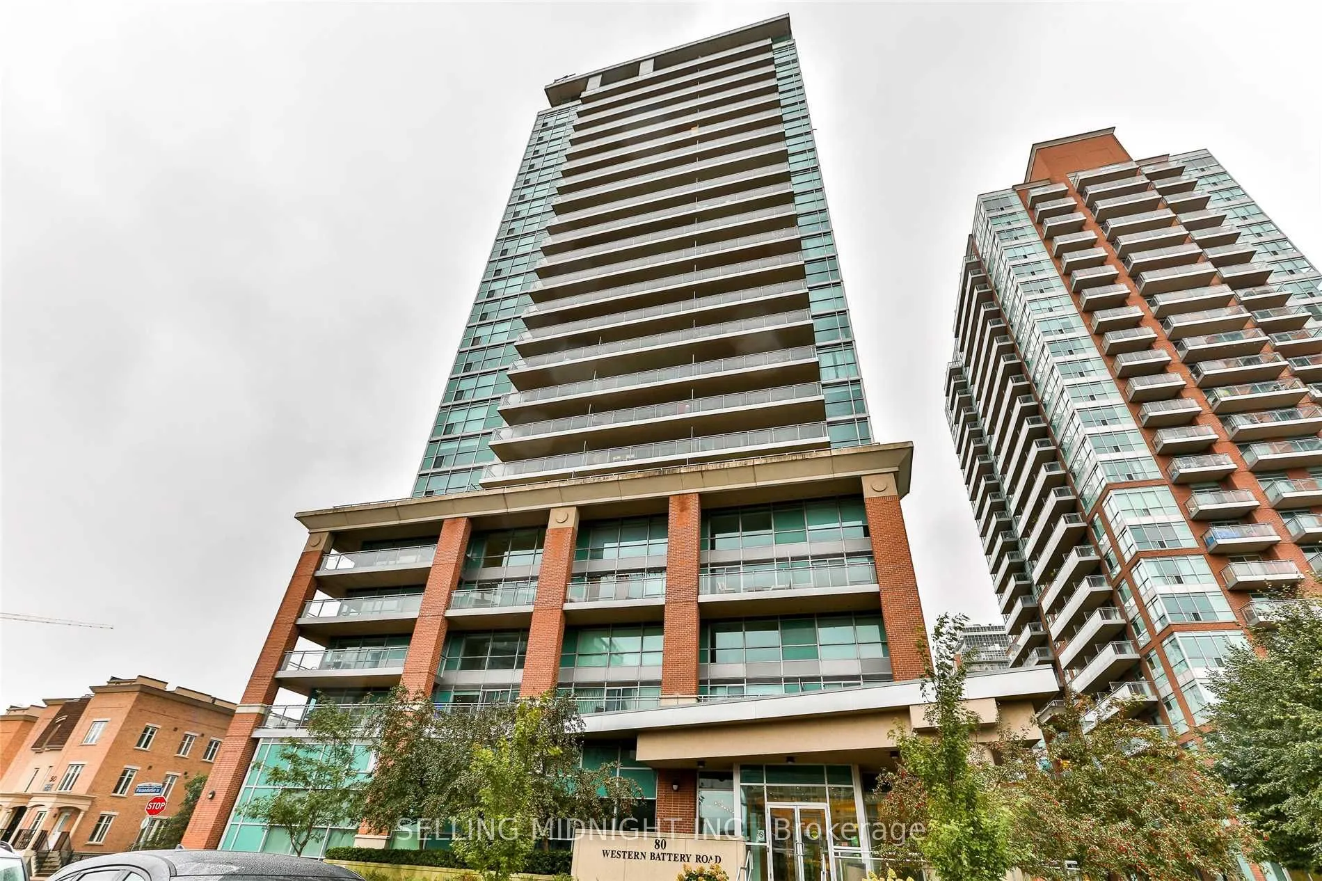 80 Western Battery Road, #1112
