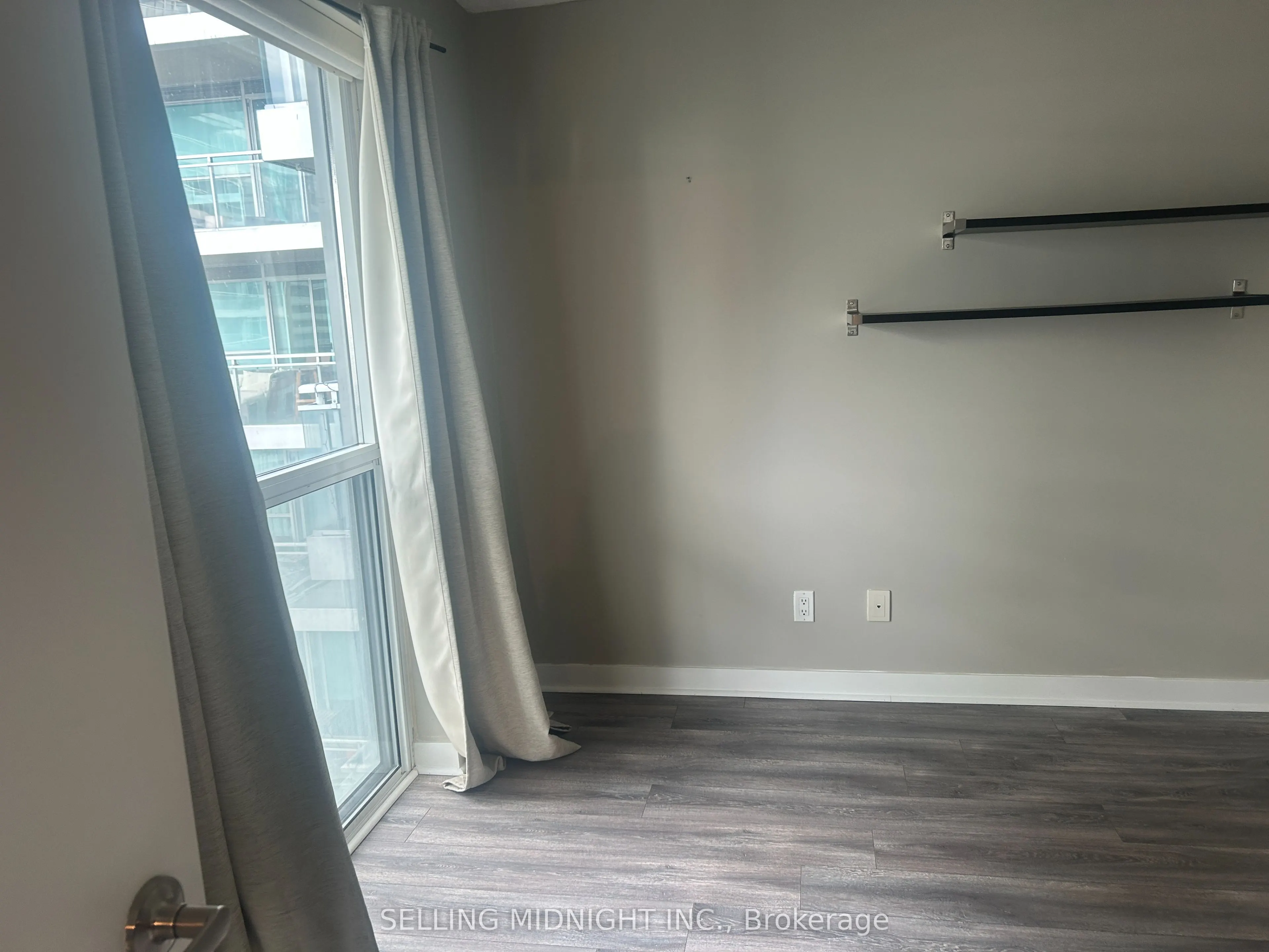 80 Western Battery Road, #1112