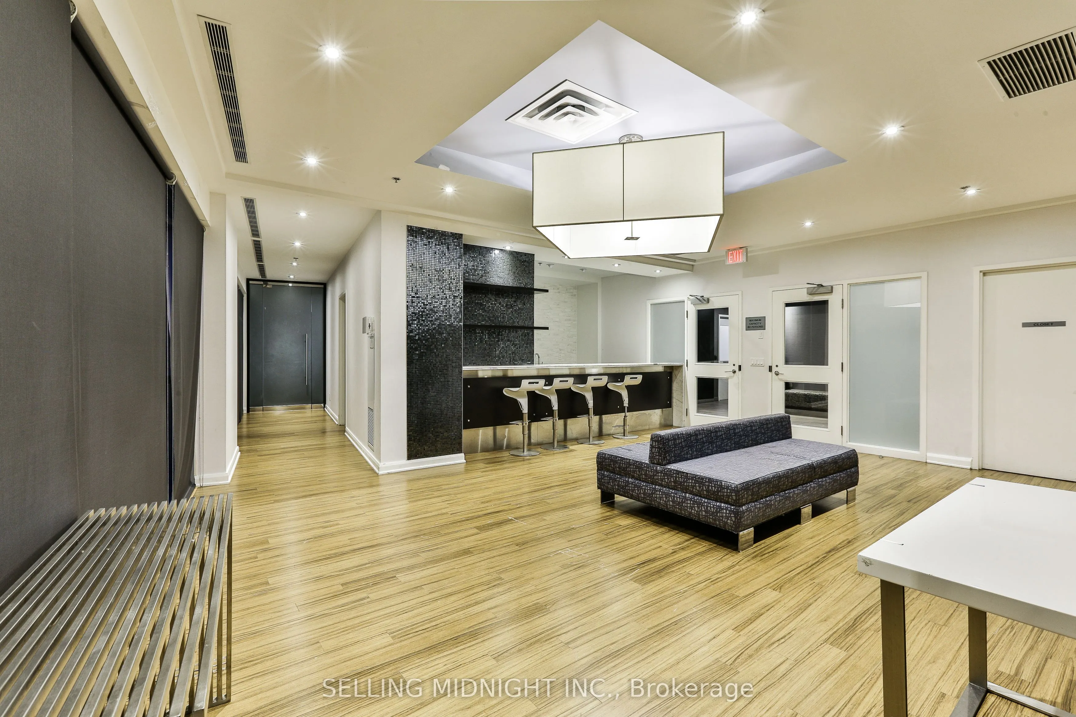 80 Western Battery Road, #1112