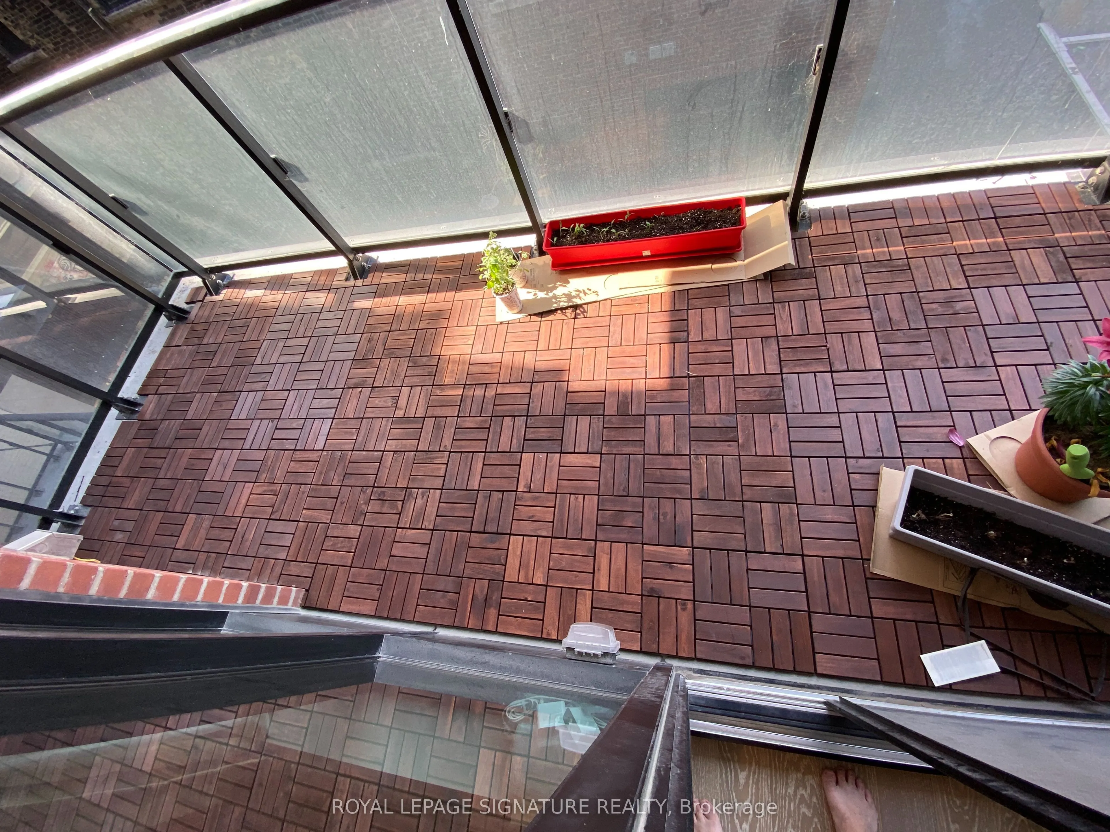 608 Richmond Street, #417