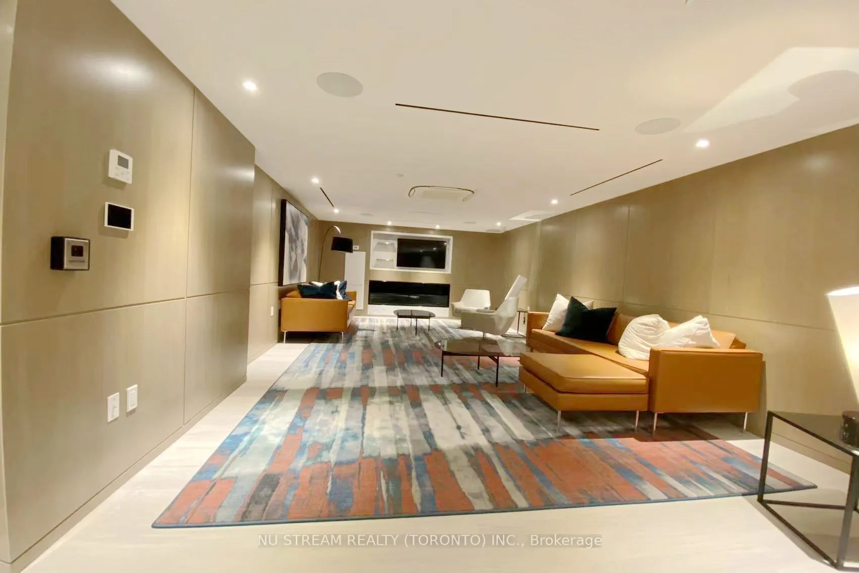 575 Bloor Street E, #3609