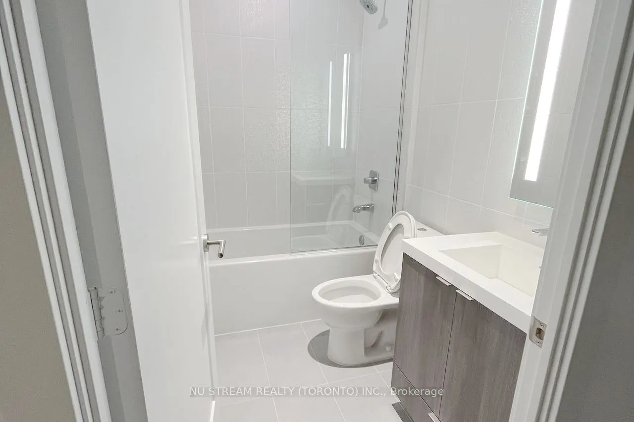 575 Bloor Street E, #3609