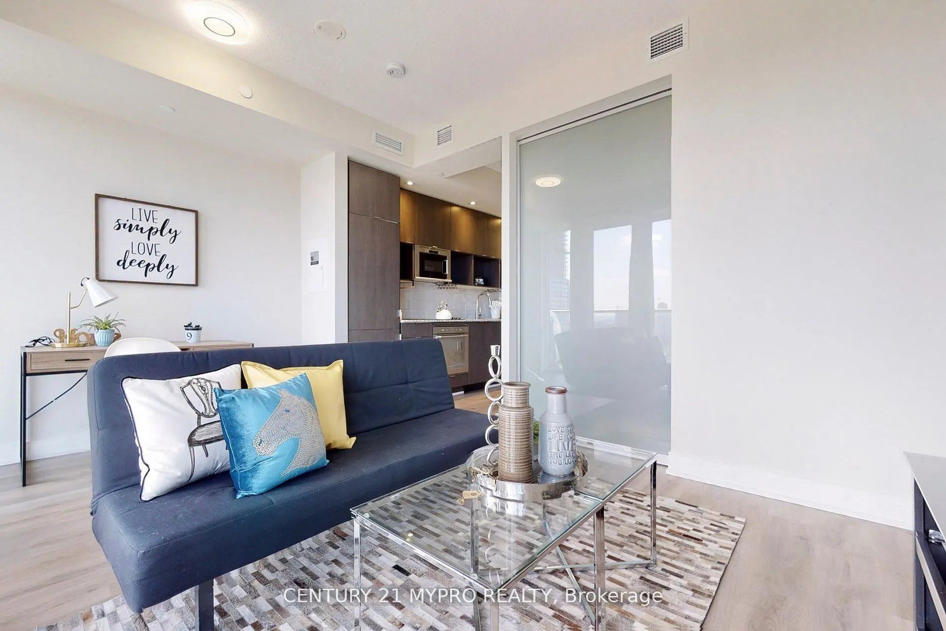 89 Mcgill Street, #2407
