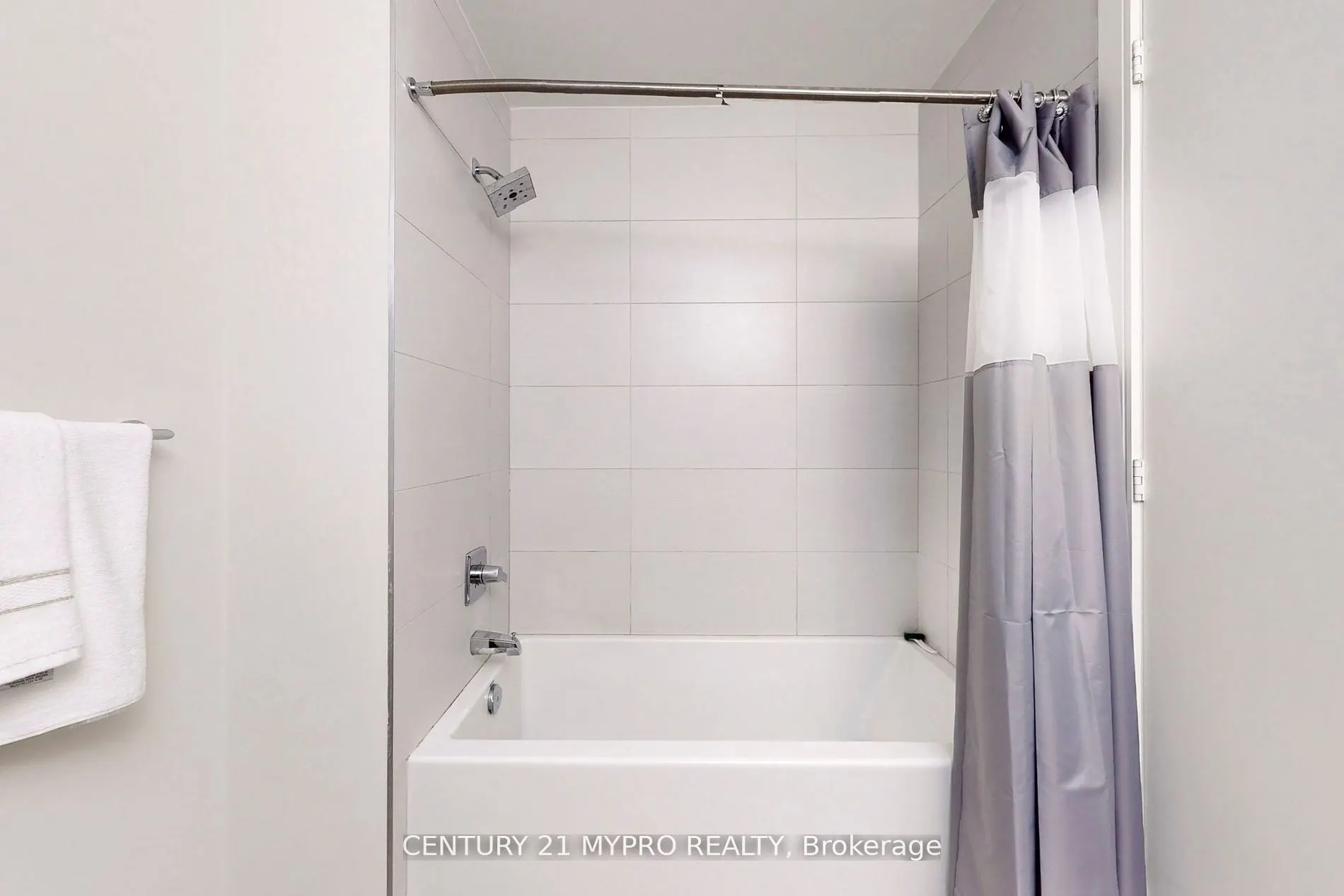 89 Mcgill Street, #2407