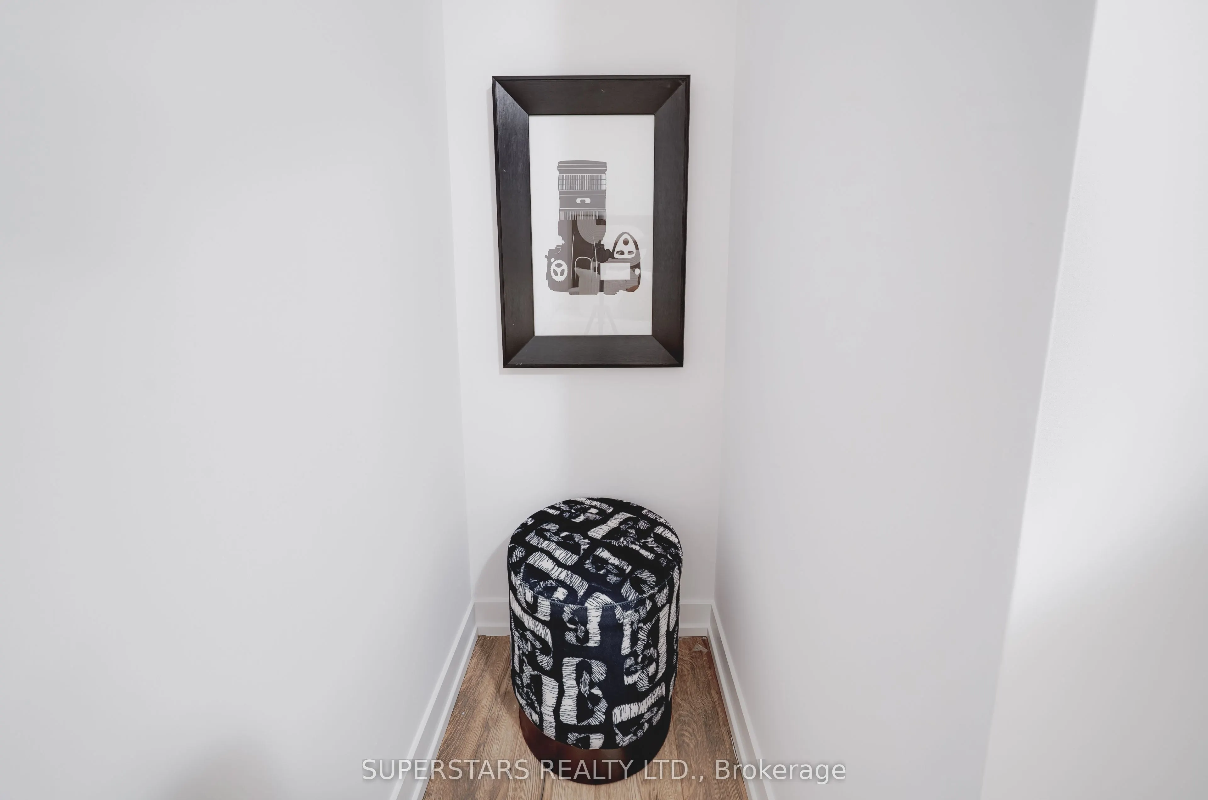 125 Redpath Avenue, #702