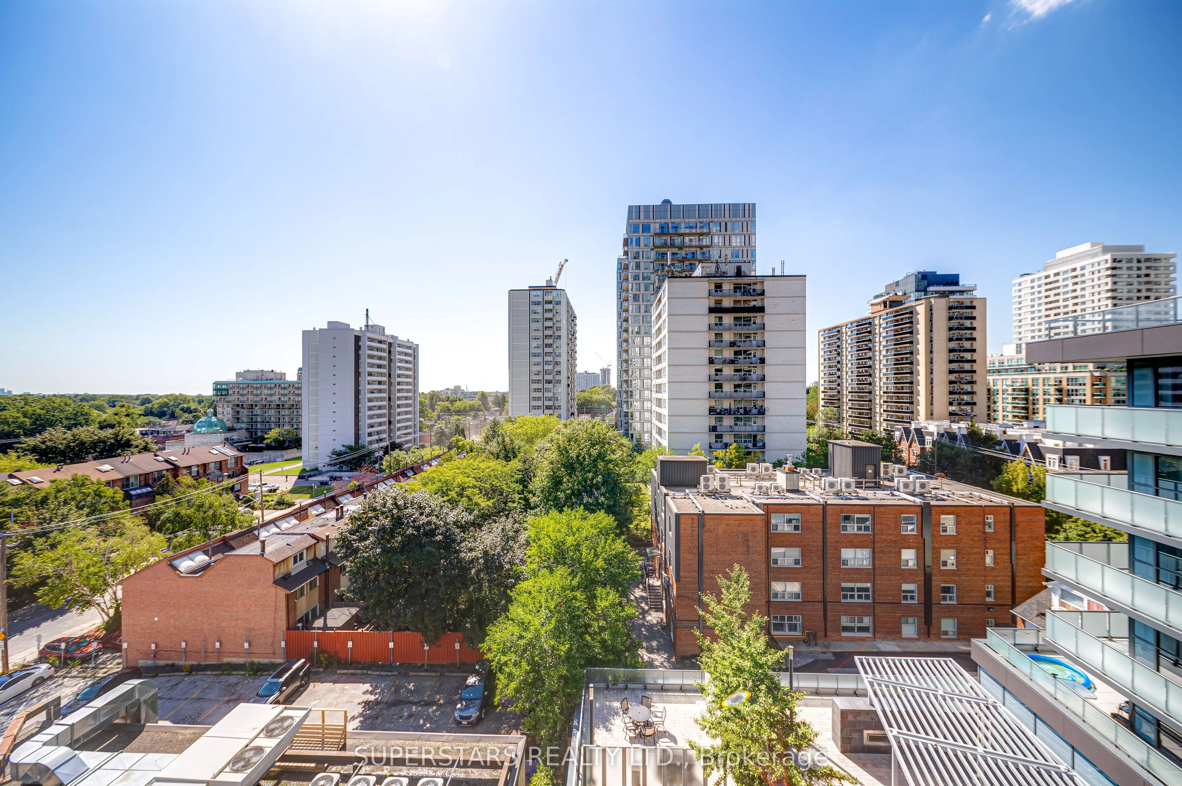 125 Redpath Avenue, #702