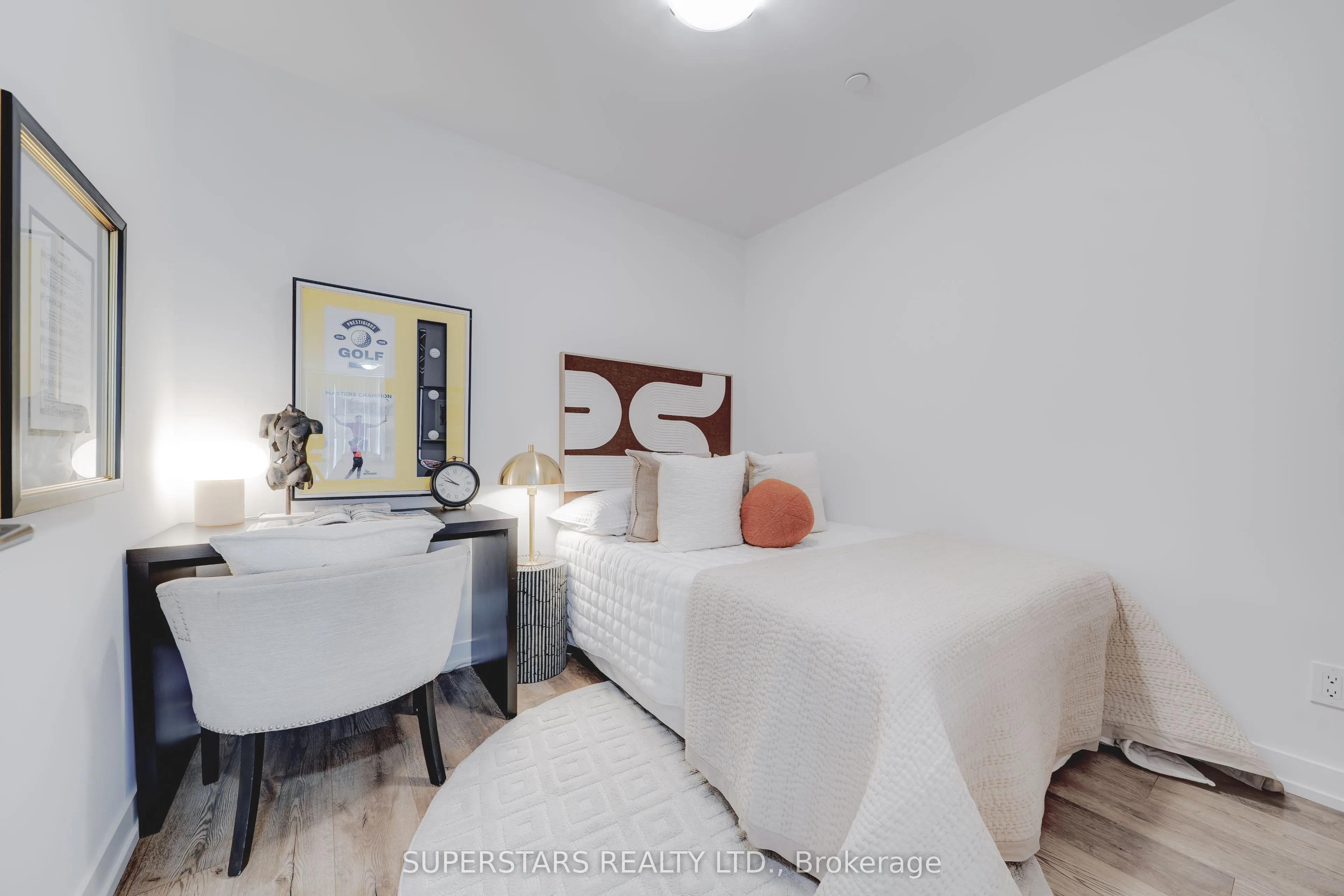 125 Redpath Avenue, #702